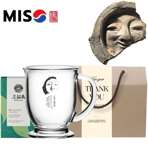 한국전통 얼굴무늬 수막새 신라의 미소 글라스 머그컵 440ml 오설록 티백 선물세트